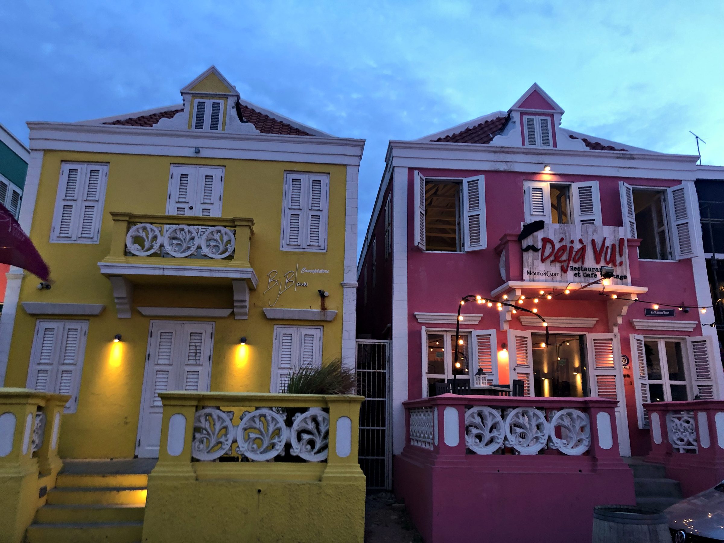 Colorful Dutch Caribbean houses in Willemstad, Curaçao